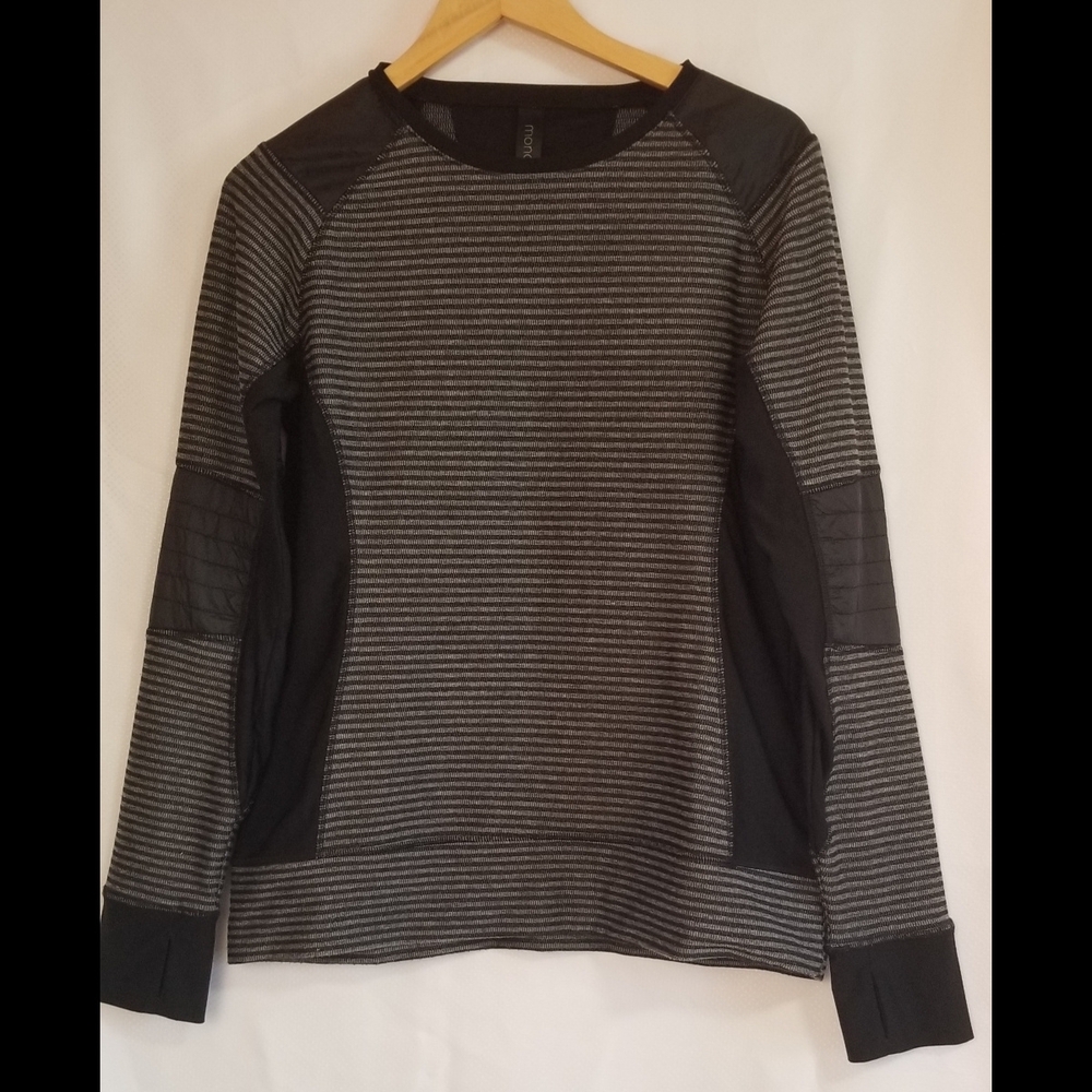 Mondetta Black and Gray Striped Long-Sleeve Top